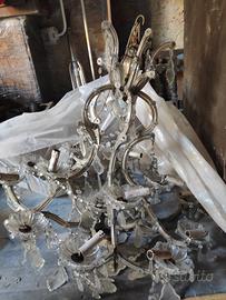 Lampadario antico da salone