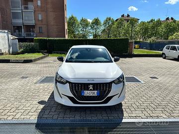 Peugeot 208 Allure Pack 2022, 40.000 km