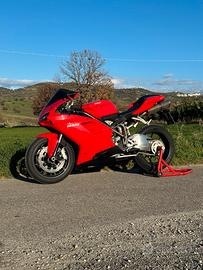 Ducati 848