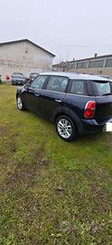 Mini Cooper Countryman 2.0 D Automatica ok neo pat