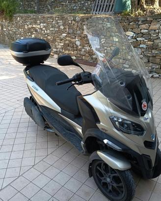 SCOOTER PIAGGIO MP3 400
