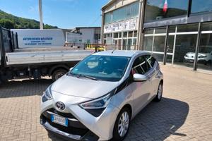 TOYOTA AYGO CONNECT