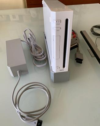 Nintendo Wii con Mario Kart + 2 joystick + volanti