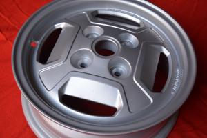 Cerchio in lega Cromodora per A112