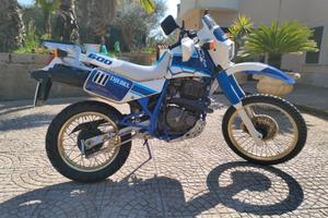  moto Suzuki Djebel dr 600 