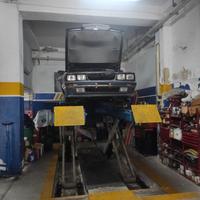 Sollevatore auto officina