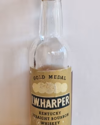 Mignon I.W. Harper Gold Medal Bourbon Vintage