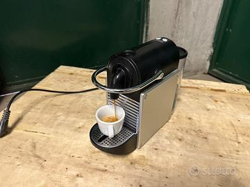 NESPRESSO PIXIE