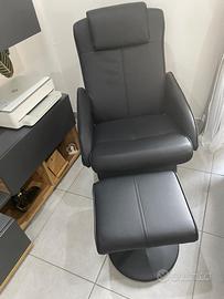 Poltrona Relax reclinabile con Pouf