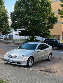 Mercedes C Sport coupé W203 2002