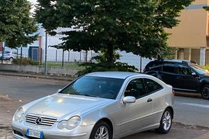Mercedes C Sport coupé W203 2002