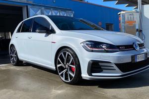 Volkswagen Golf GTI 7.5 Performance 245cv