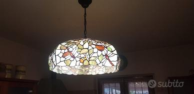 Lampadario Tiffany Libellule tre luci