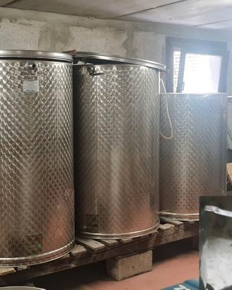 Botti vino Inox 18/10 304 7x1000 1x800 2x400 litri