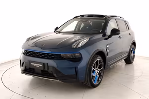 Lynk & Co 01 1.5 td phev auto