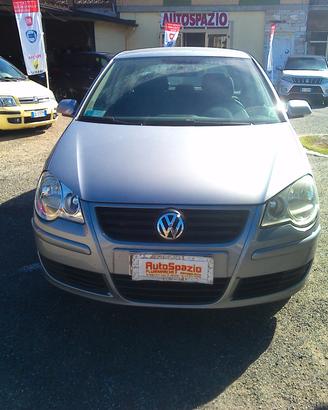 Volkswagen Polo 1.2/70CV 12V 5p. Comfortline