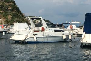 barca a motore 7 metri