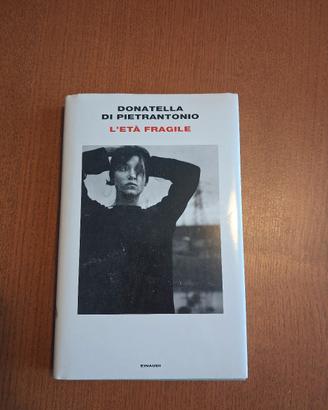 Libro l'età fragile 