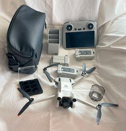 DRONE DJI MINI 3 PRO con radiocomando RC