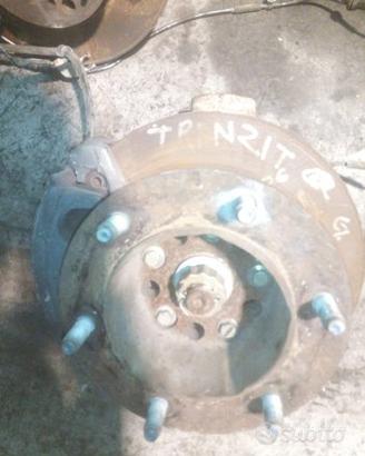 Mozzo anteriore sx Ford transit anno 2006 - 2.5 td