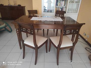 tavolo allungabile e sedie Le Fablier