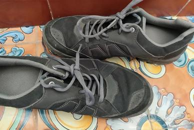 Scarpe Quechua nere sportive waterproof