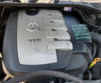 Motore Vw Tuareg 2.5 tdi 5 cilindri 200000km
