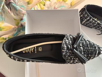 scarpe muove 80€