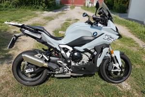 BMW S100XR