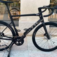 BMC Teammachine SRL 01 Four 2025 taglia 58