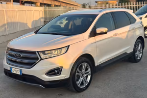 Ford Edge. 2017 2.0 Diesel 210 CV AWD AUT. Titaniu