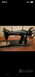 antica macchina da cucire Pfaff d'epoca inizi 900
