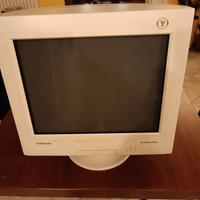 Monitor vintage CRT Samsung Sync master 900 NF