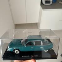 Modellino Citroën CX 1974 blu metallico