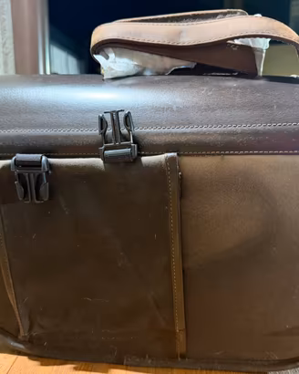 Borsa moto laterale destra originale Triumph