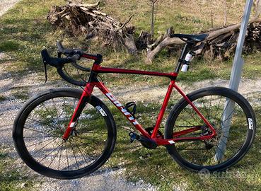 Giant TCX SLR 1 - Red GRAVEL/STRADA