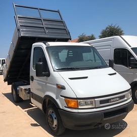 IVECO RIBALTABILE TRILATERALE 35C13 rif. 35