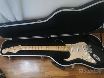 Fender stratocaster made USA left hand mancina