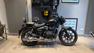 Royal Enfield Meteor 350 Stellar