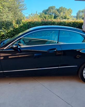 Mercedes-benz E 250 CDI Coupé BlueEFFICIENCY Avant