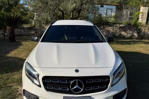 Mercedes benz gla 200 d