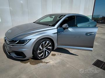 Arteon ammiraglia di casa Volkswagen 
