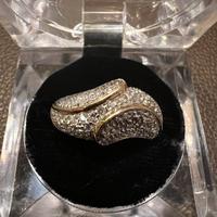 Anello oro 14 carati con brillantini