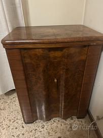 Mibile per macchina da cucire