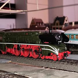 Locomotiva a vapore Br02 Marklin 39027