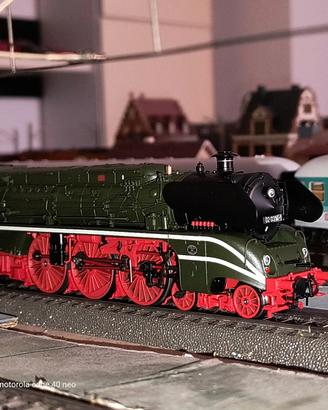 Locomotiva a vapore Br02 Marklin 39027