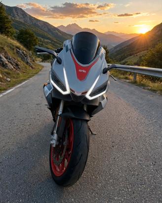 Aprilia rs 660 extrema 2024 come nuova