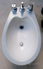 Bidet con doccetta "argentino"