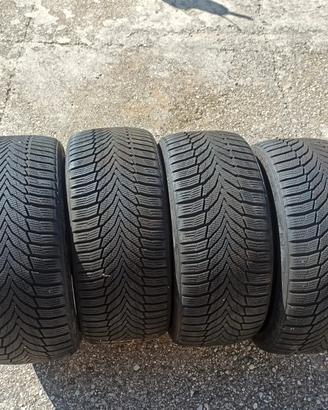 Pneumatici M+S 235/40R18 95V