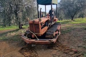 Trattore Fiat cingolato